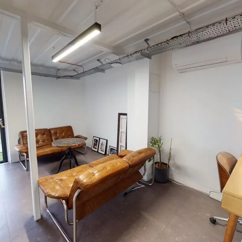 212 Regent's Park Road