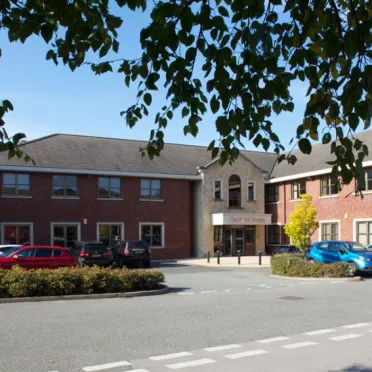 Oakfield House
Springwood Way