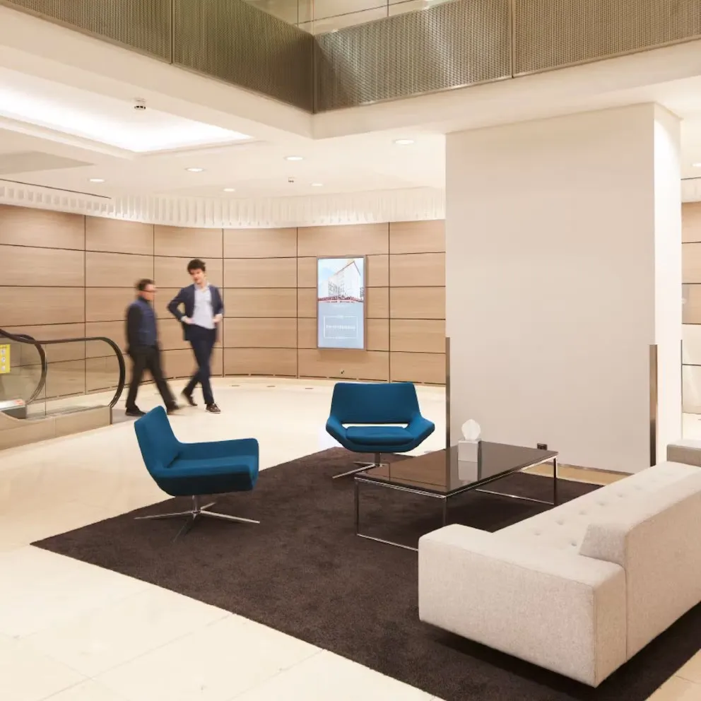 1 Knightsbridge Green