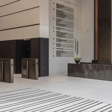 Berkeley Square House, Berkeley Square