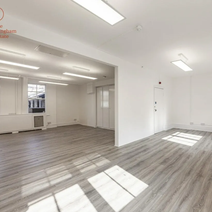 17-18 Margaret Street, Fitzrovia