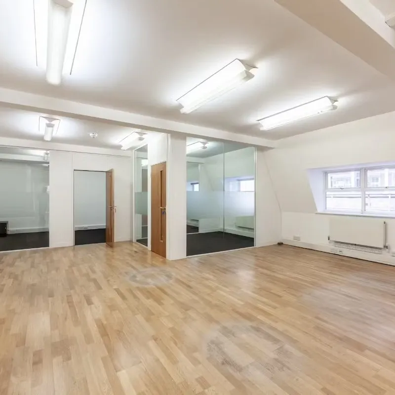 26 Eastcastle Street, Fitzrovia