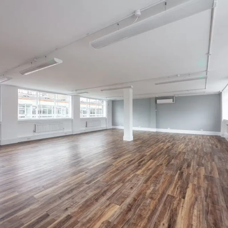 22-25  Eastcastle Street, Fitzrovia