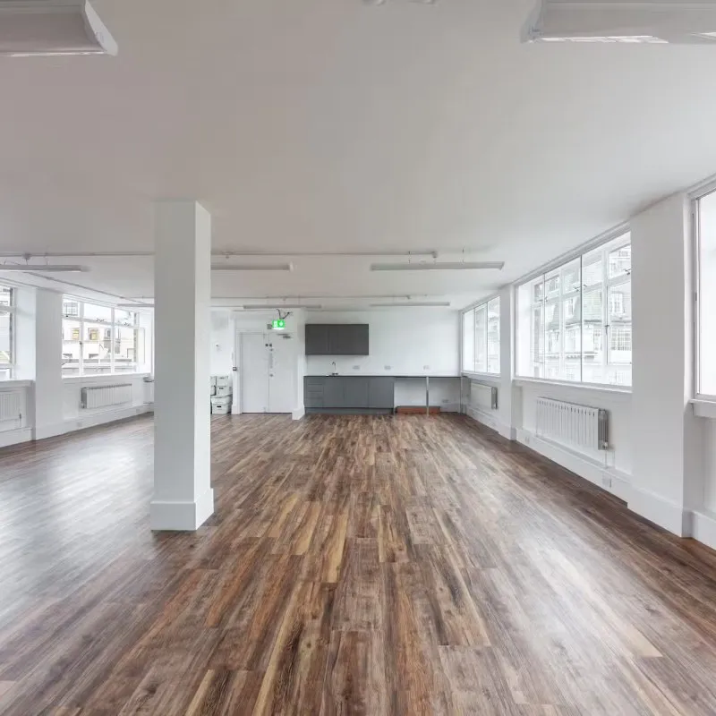 22-25  Eastcastle Street, Fitzrovia