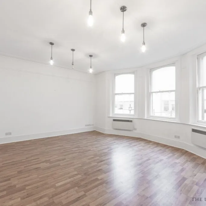 85 Mortimer Street, Fitzrovia