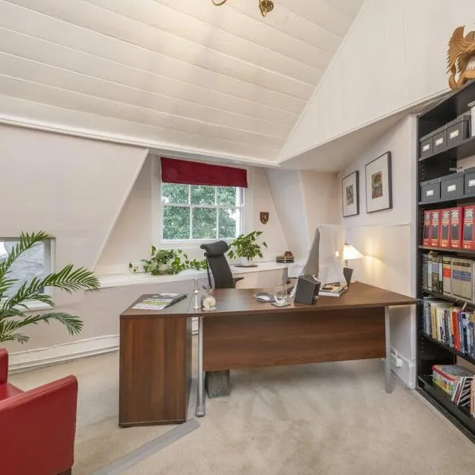 8 West Street, Covent Garden - WC2H