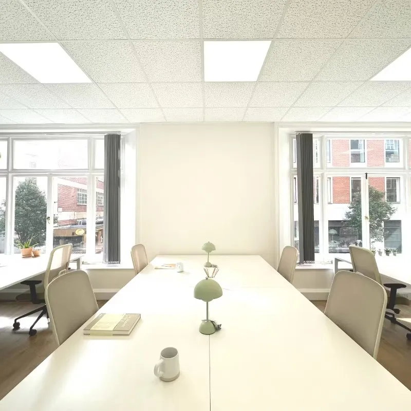 34-35 Eastcastle Street, Fitzrovia