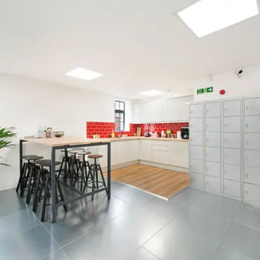 8 Leeke Street, Kings Cross