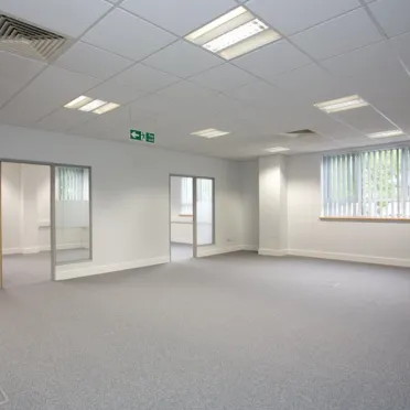 Pinewood Court, Tytherington Business Village