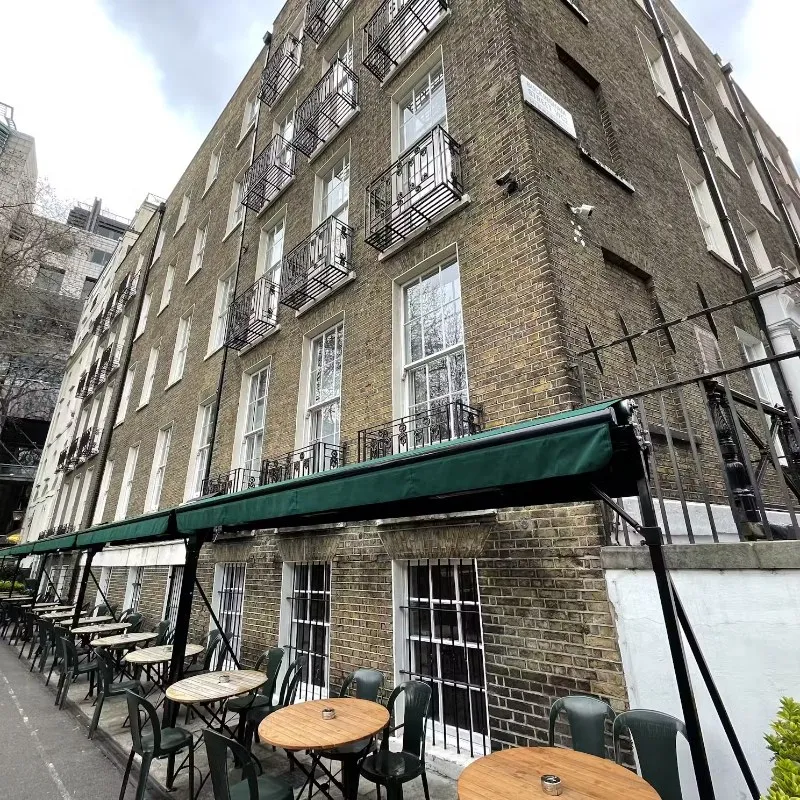 13-14 Buckingham Street, Embankment - WC2N