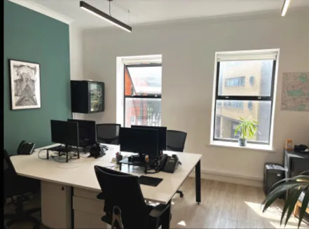 112 Clerkenwell Road, Farringdon