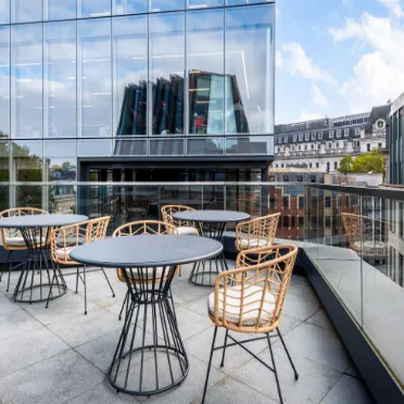 90 Bartholomew Close