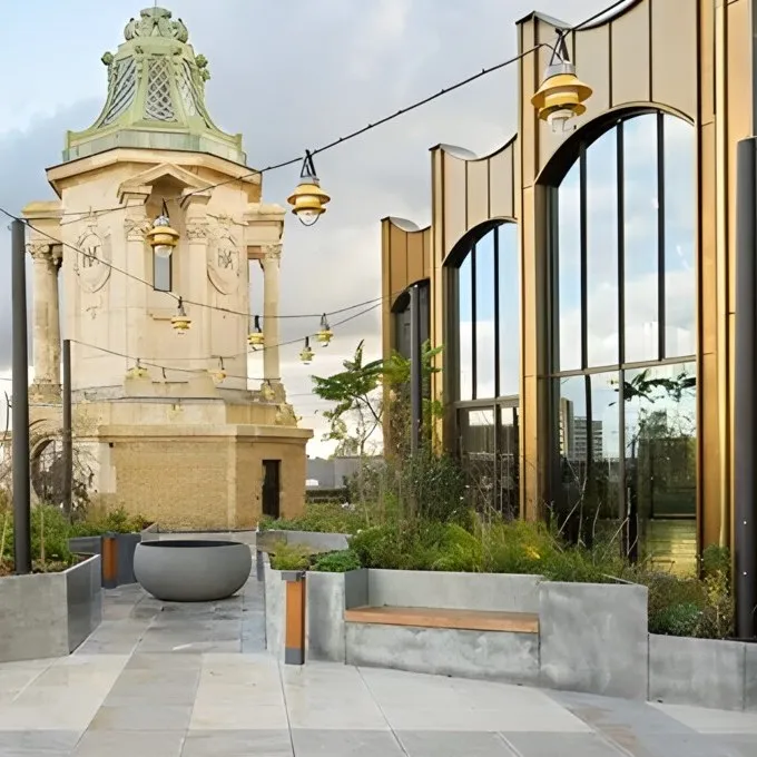 10 Saint John's Road