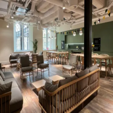 1 Battle Bridge Lane