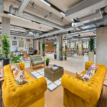 Arthur Stanley House
52 Tottenham Street