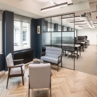 2 Throgmorton Avenue