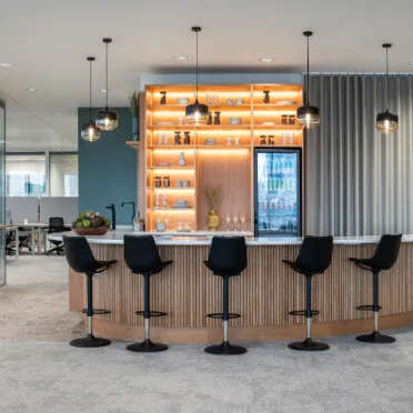 32 London Bridge Street