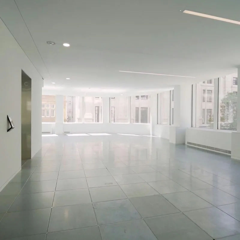 25-27 Saint James's Street