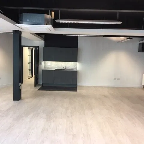 Parsonage Chambers
3 Parsonage