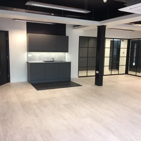 Parsonage Chambers
3 Parsonage