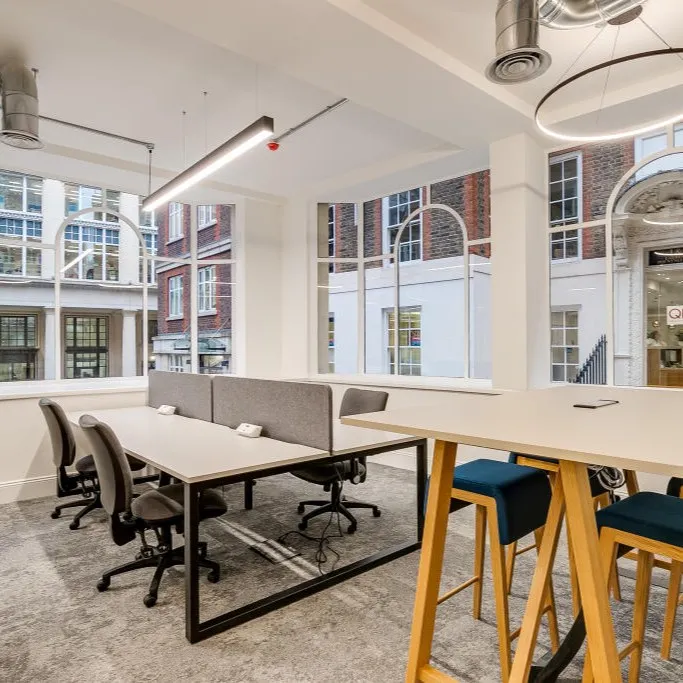 8 Laurence Pountney Hill