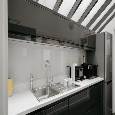 6-9 Charterhouse Square