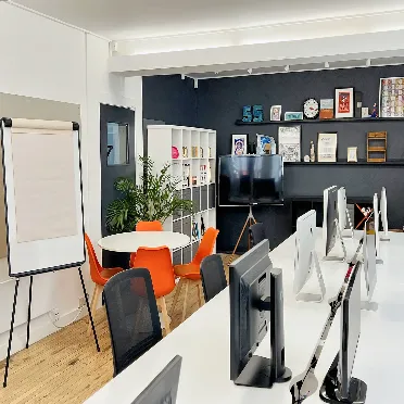 6-9 Charterhouse Square