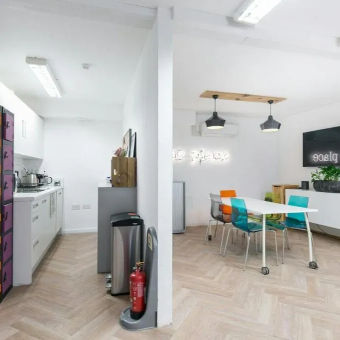 152-154 Curtain Road