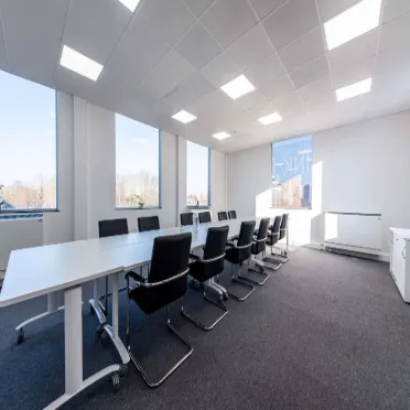 West Link House
981 Great West Road