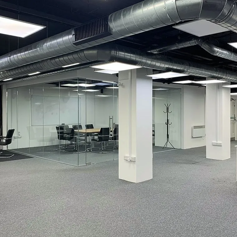 9C Albert Embankment