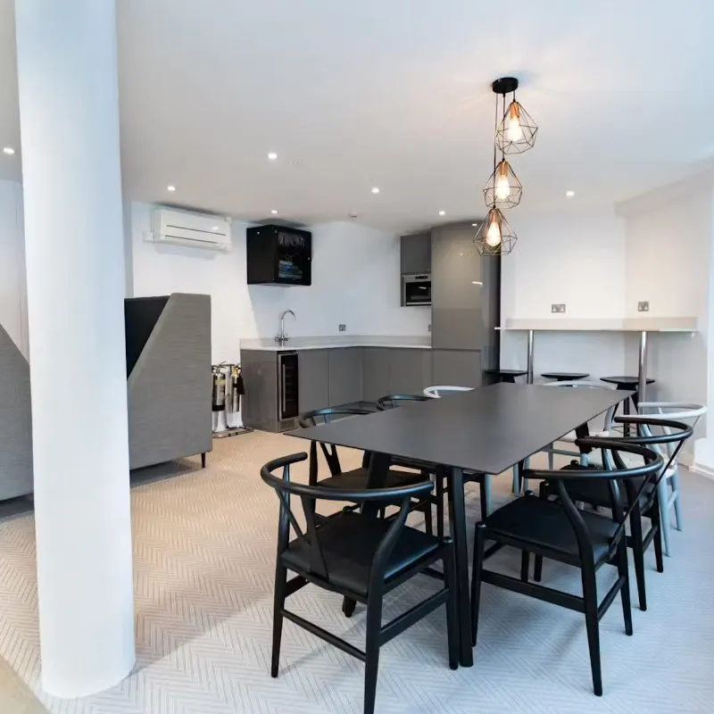 21 - 22 Warwick Street