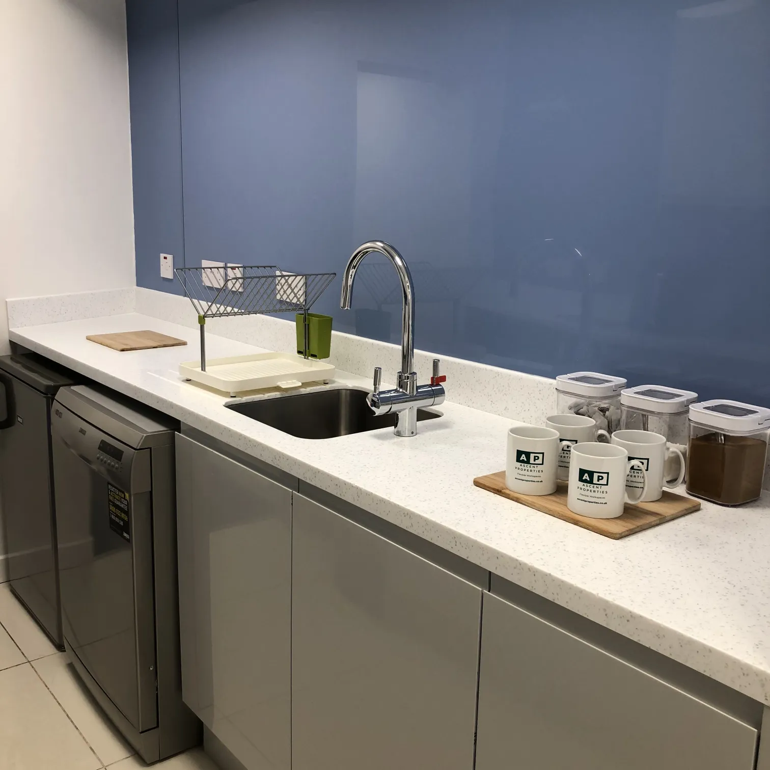 109 Fulham Palace Road