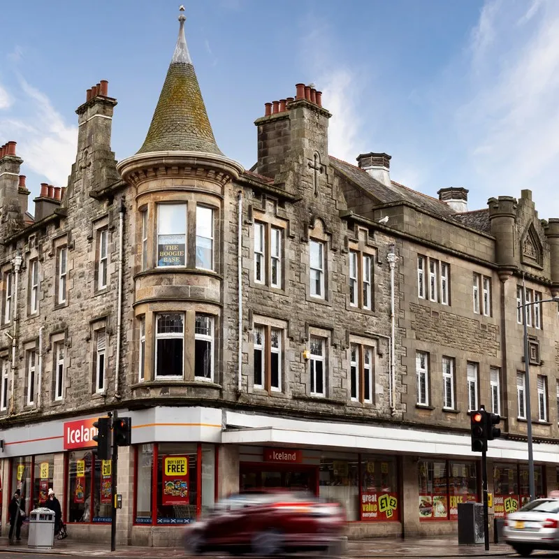 Caledonian House
100 High Street