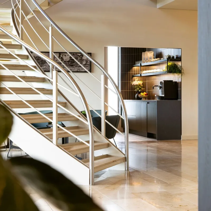 Strangford House
4 Jubilee Road