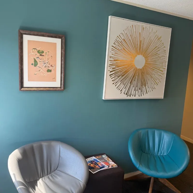 30A Upper High Street