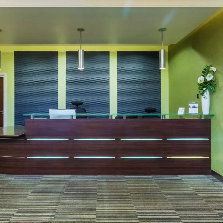 Northbridge House
Elm Street