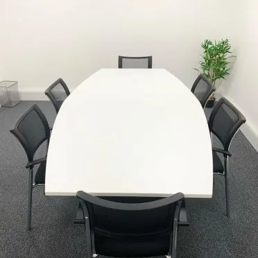 The Ebbisham Centre
6-7 Derby Square