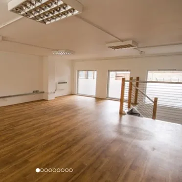 6 Ability Plaza, 
1A Arbutus Street