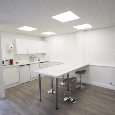 No 11
Riverside Industrial Park