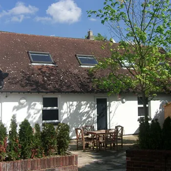 Berkeley House
Barnet Road