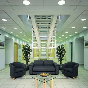 Avondale House
Phoenix Crescent