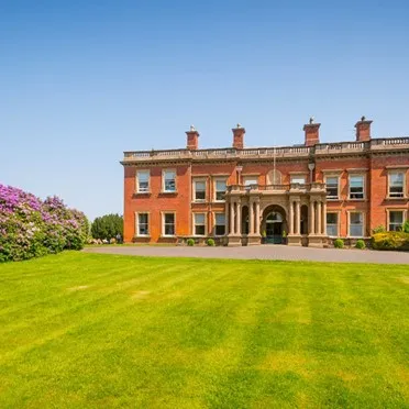 Booths Park
Chelford Road