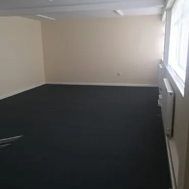 Chandlers Offices,
Picow Farm Road