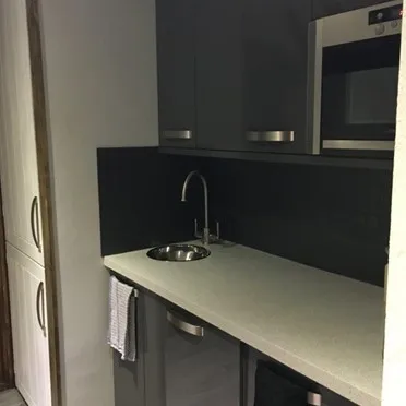 Alexandra House, 1
Waverley Lane