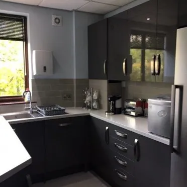 The Granary
1 Waverley Lane