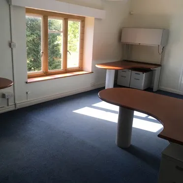 Spittleborough Farmhouse,
Swindon Road