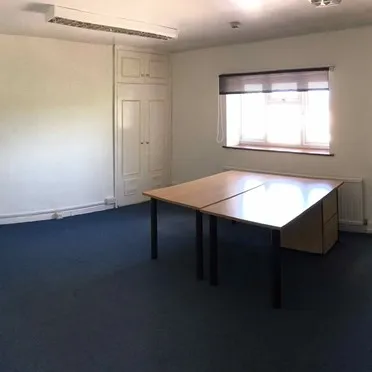 Spittleborough Farmhouse,
Swindon Road