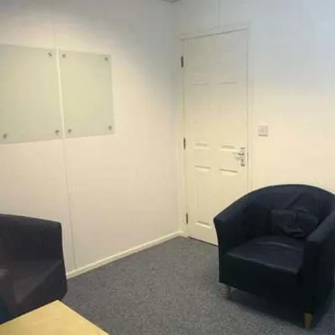 Maritime House Business Centre
14-16 Balls Road