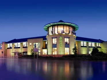 The Mount, 
2 Woodstock Link