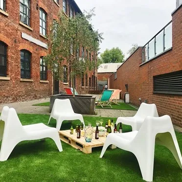 Flint Glass Works
Jersey Street